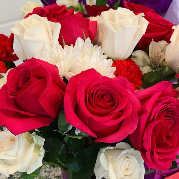 Meet your Posher, Rocio - Picture 1 of 1